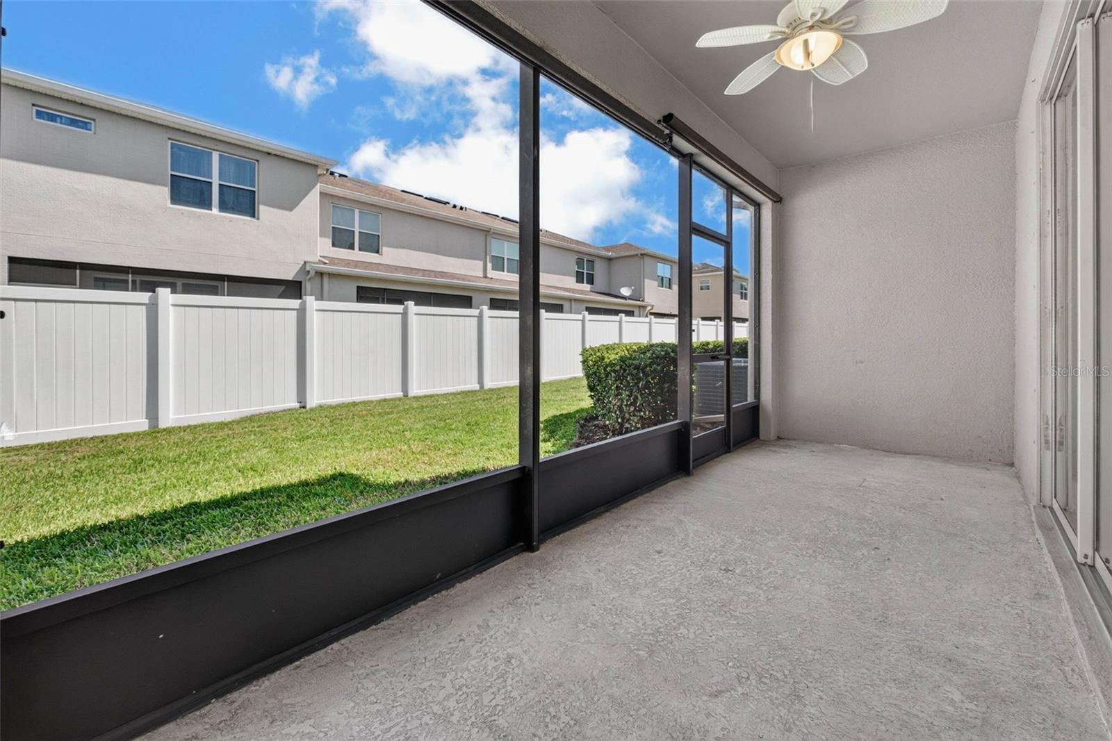 10406 ORCHID MIST CT