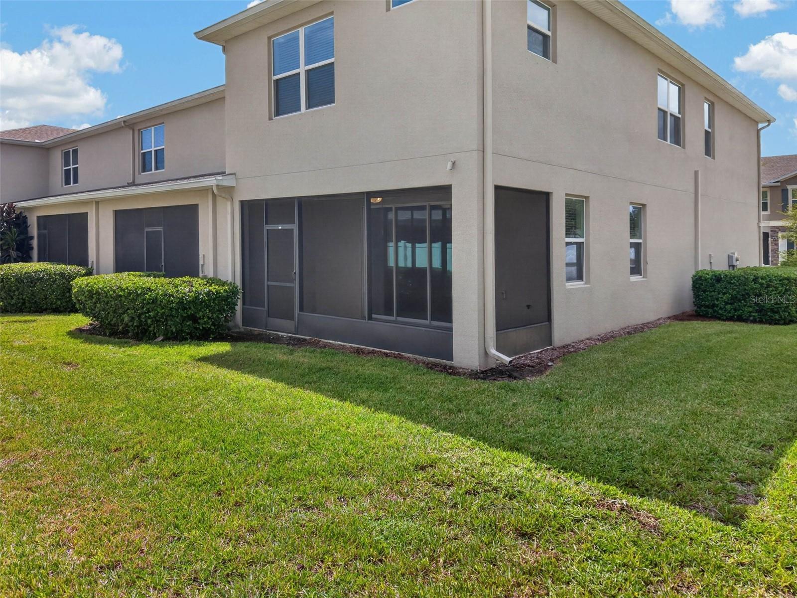 10406 ORCHID MIST CT