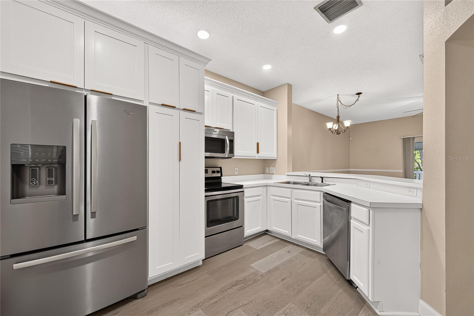 4319 DEERMONT CIR
