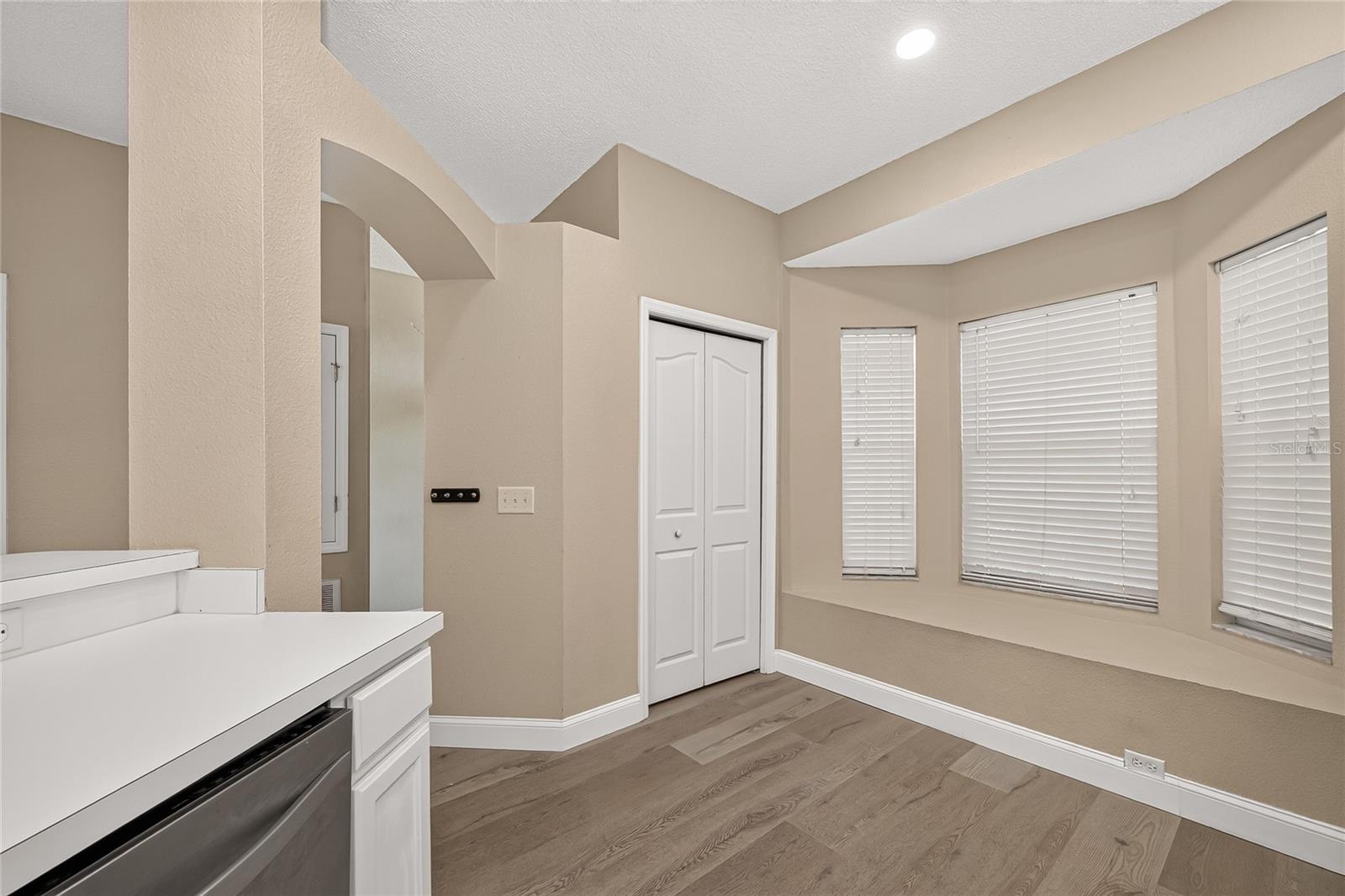 4319 DEERMONT CIR