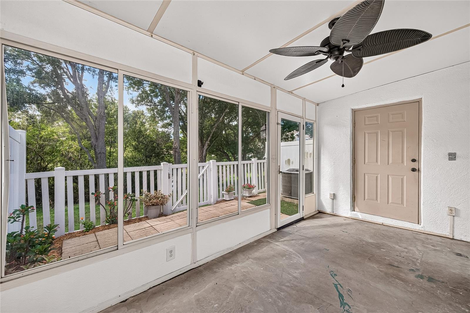 4319 DEERMONT CIR