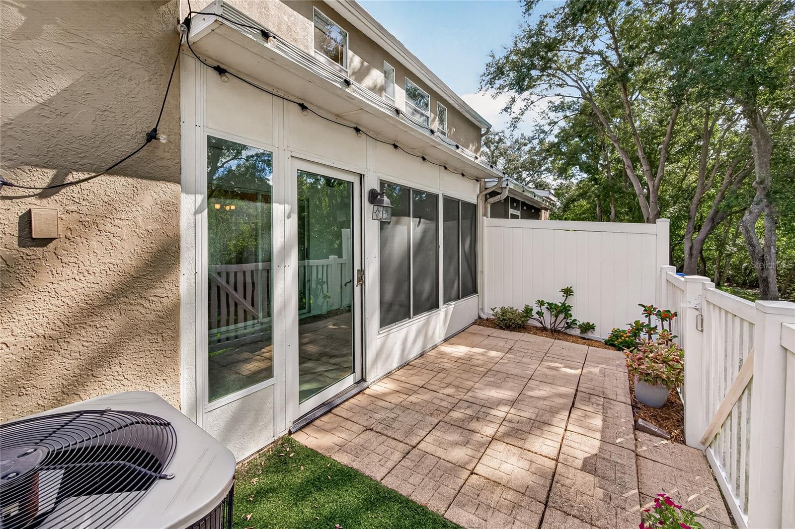 4319 DEERMONT CIR
