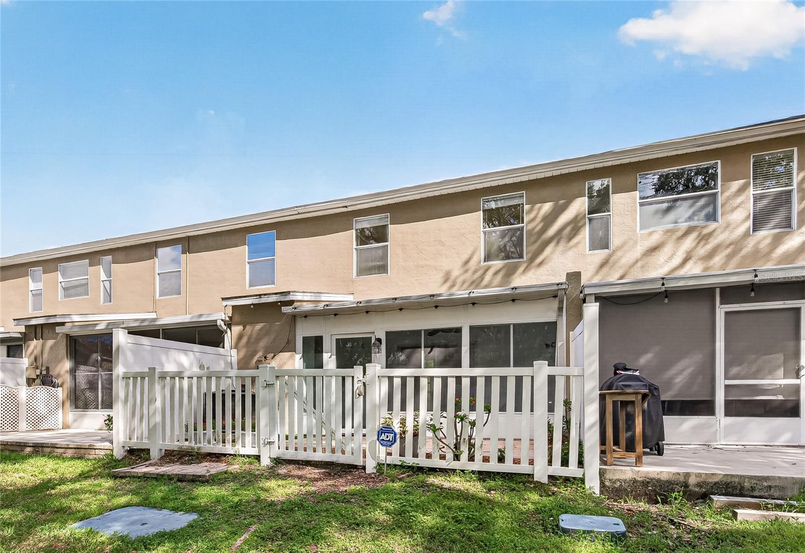 4319 DEERMONT CIR