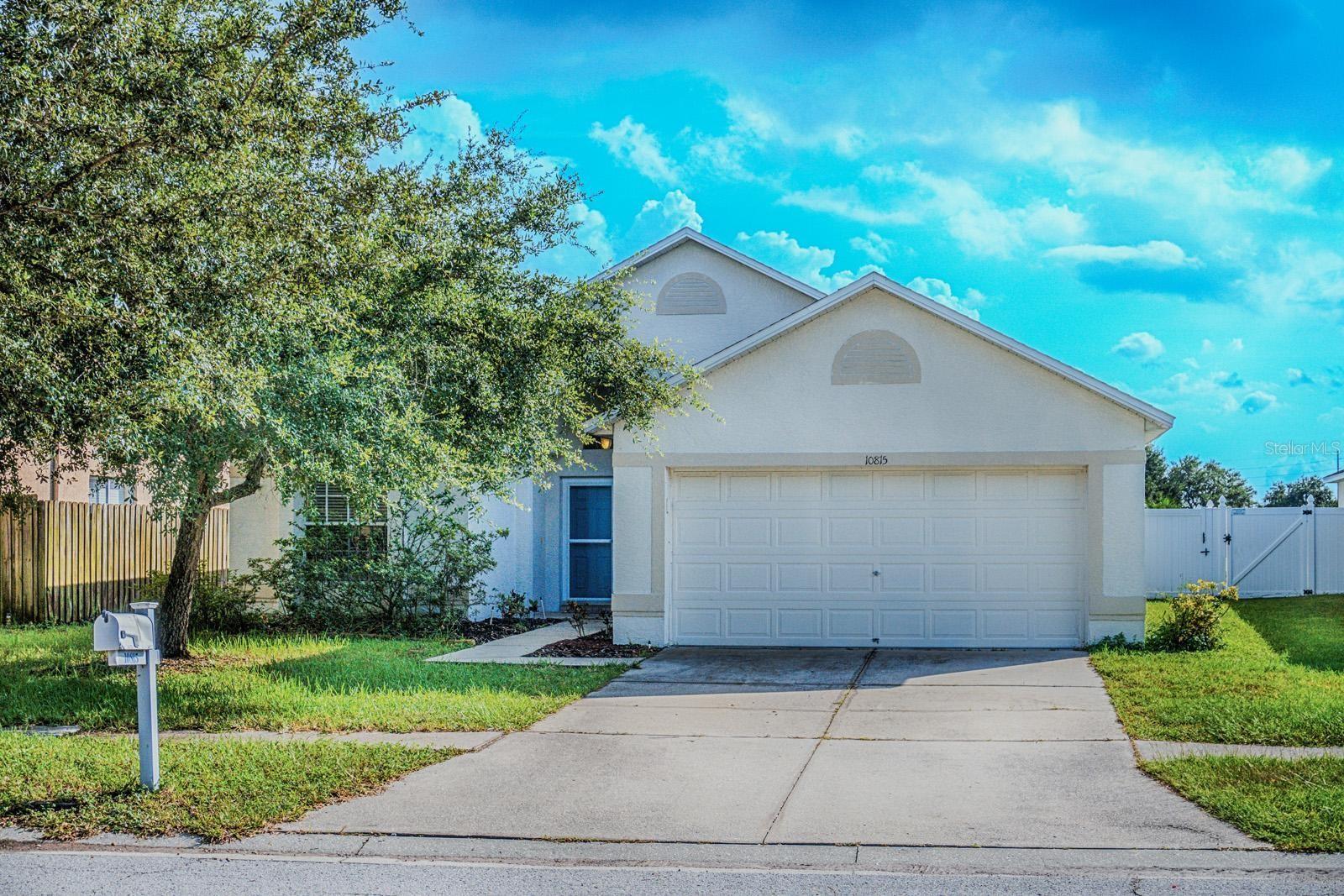 10815 Lakeside Vista Dr, Riverview