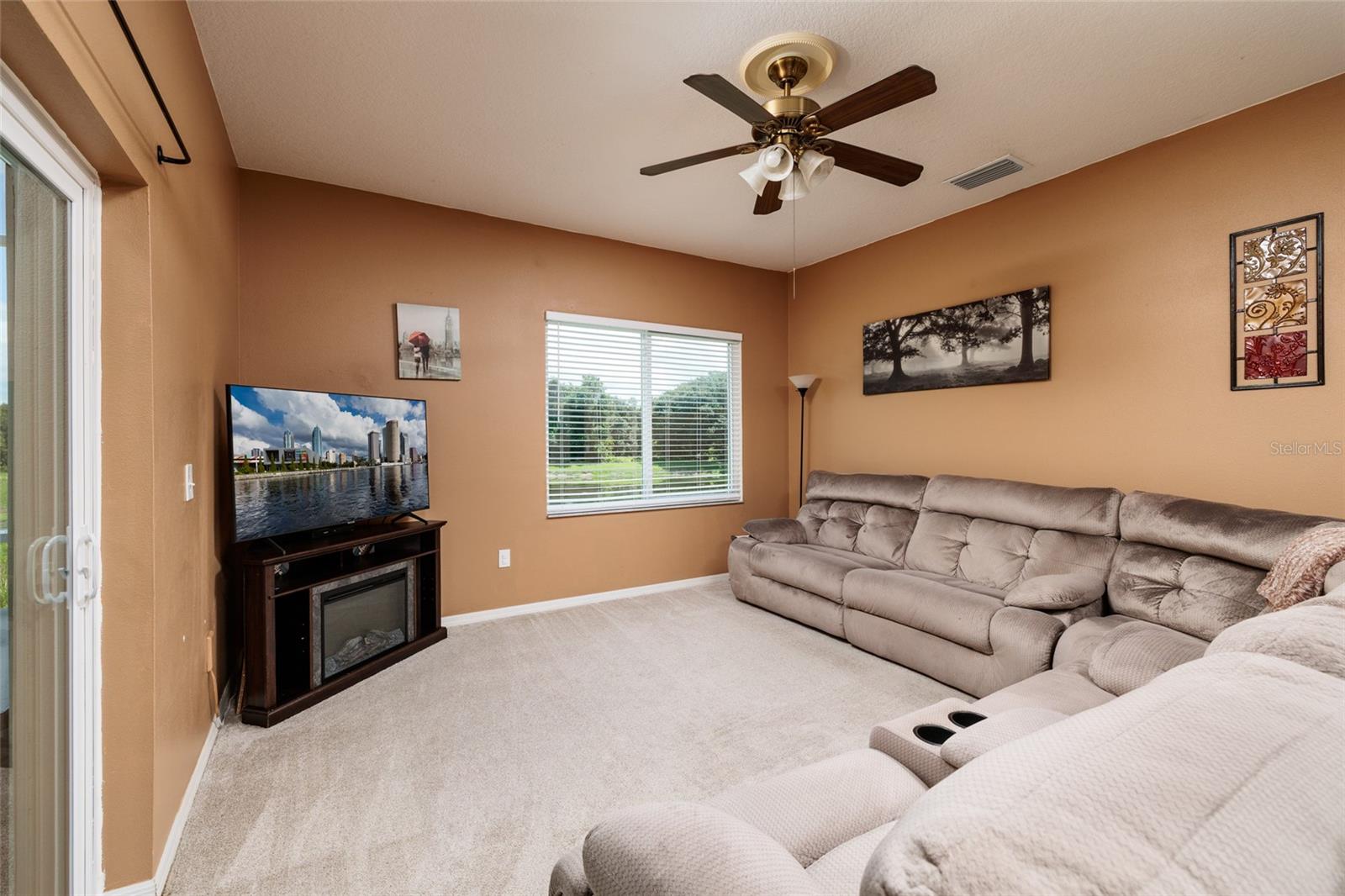 3513 PINE TOP DR