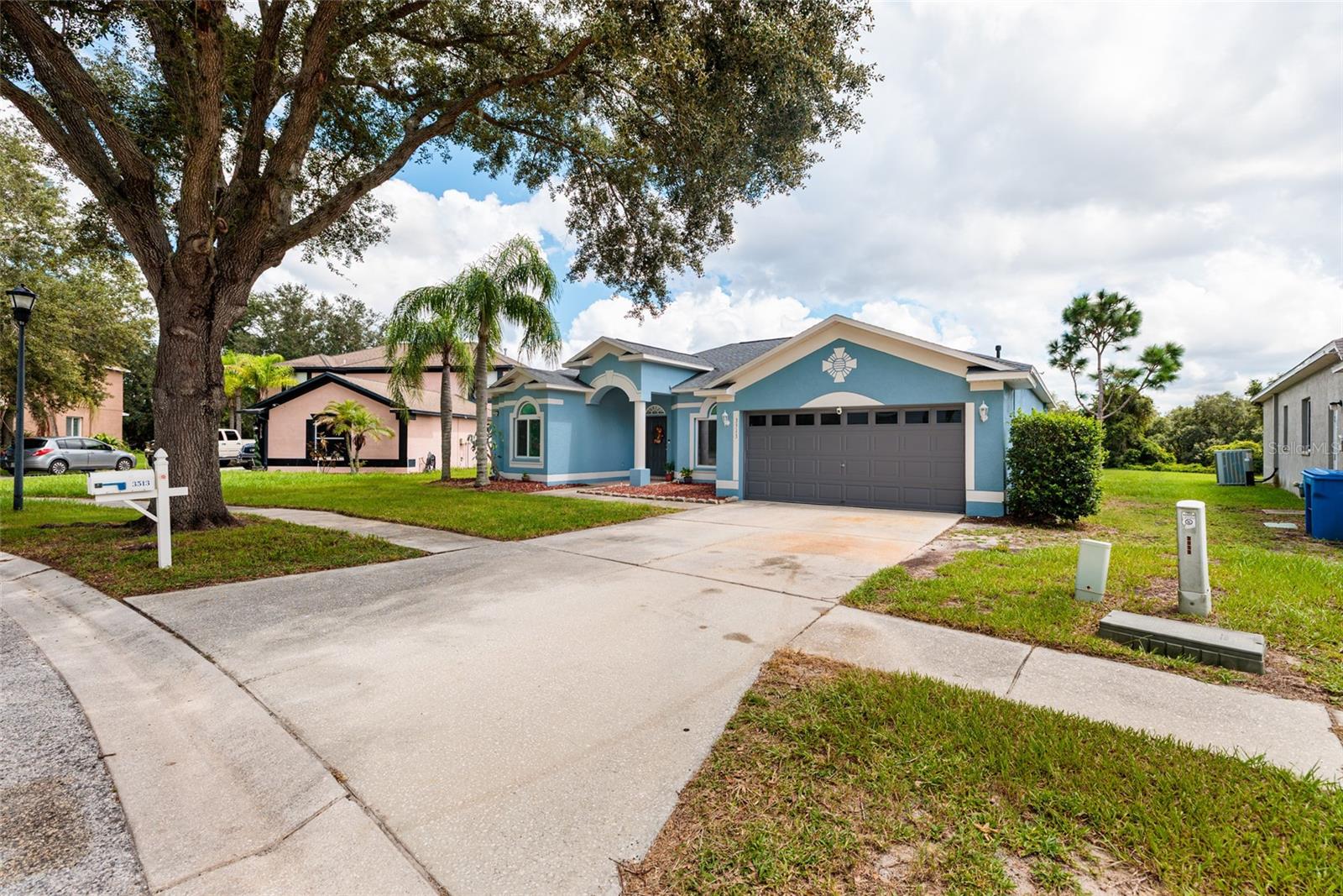 3513 PINE TOP DR