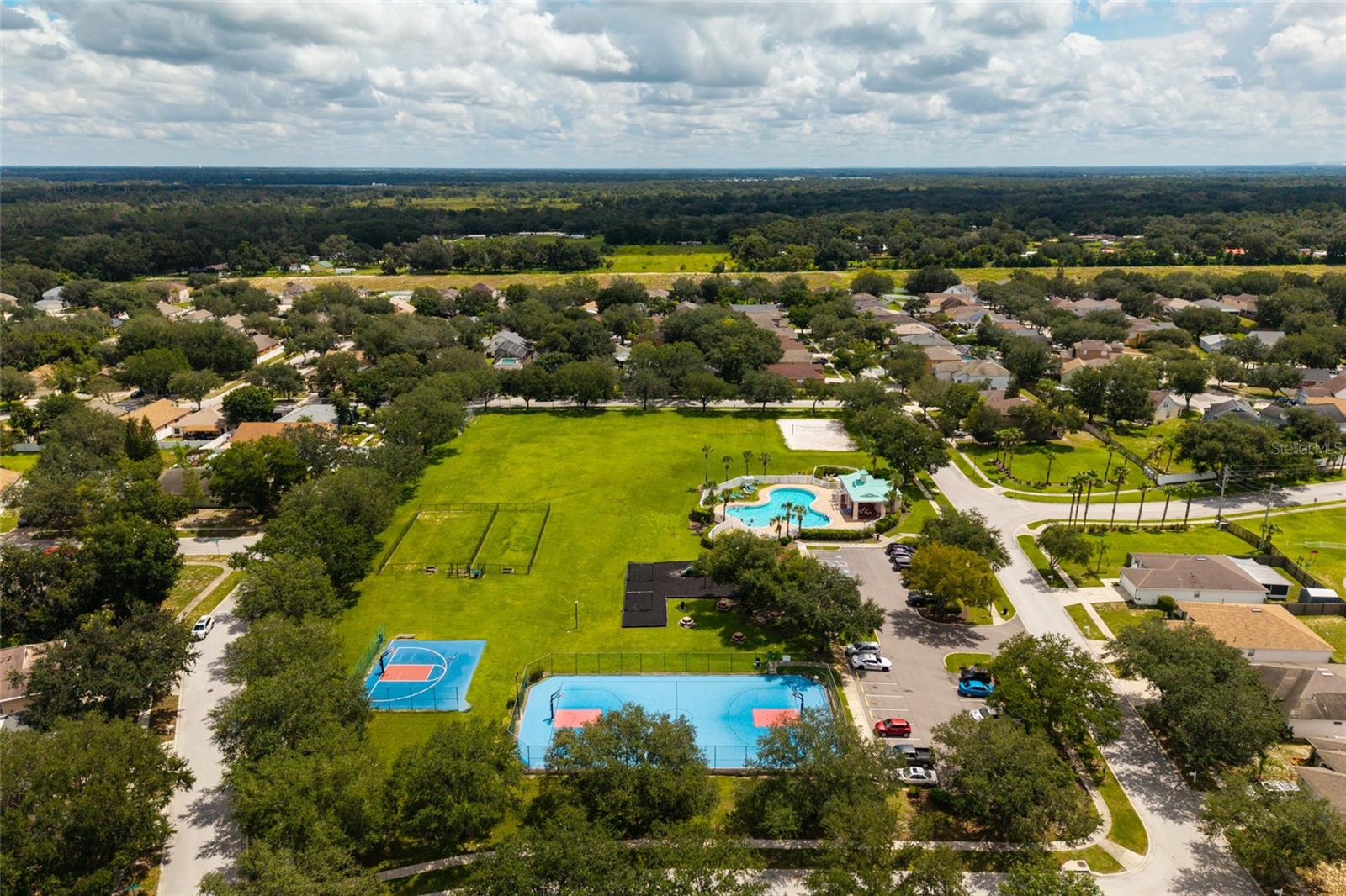 3513 PINE TOP DR