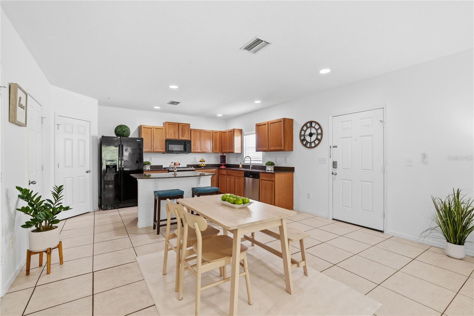 4652 CHATTERTON WAY