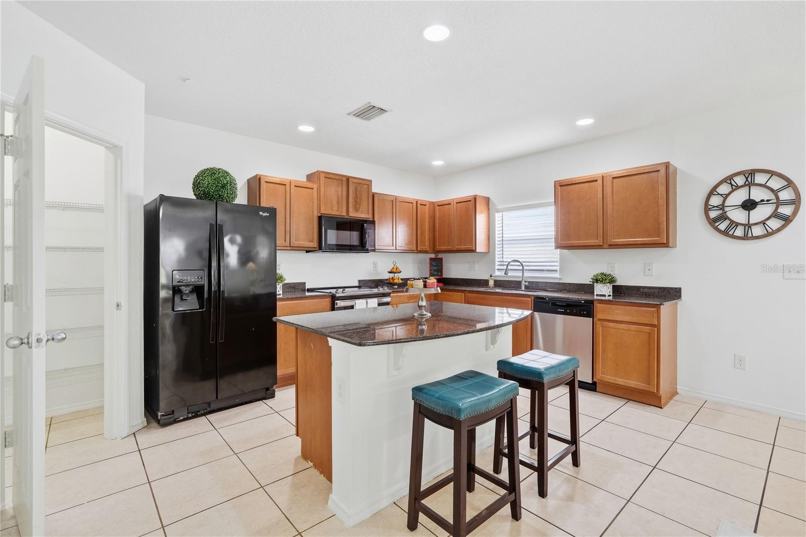 4652 CHATTERTON WAY