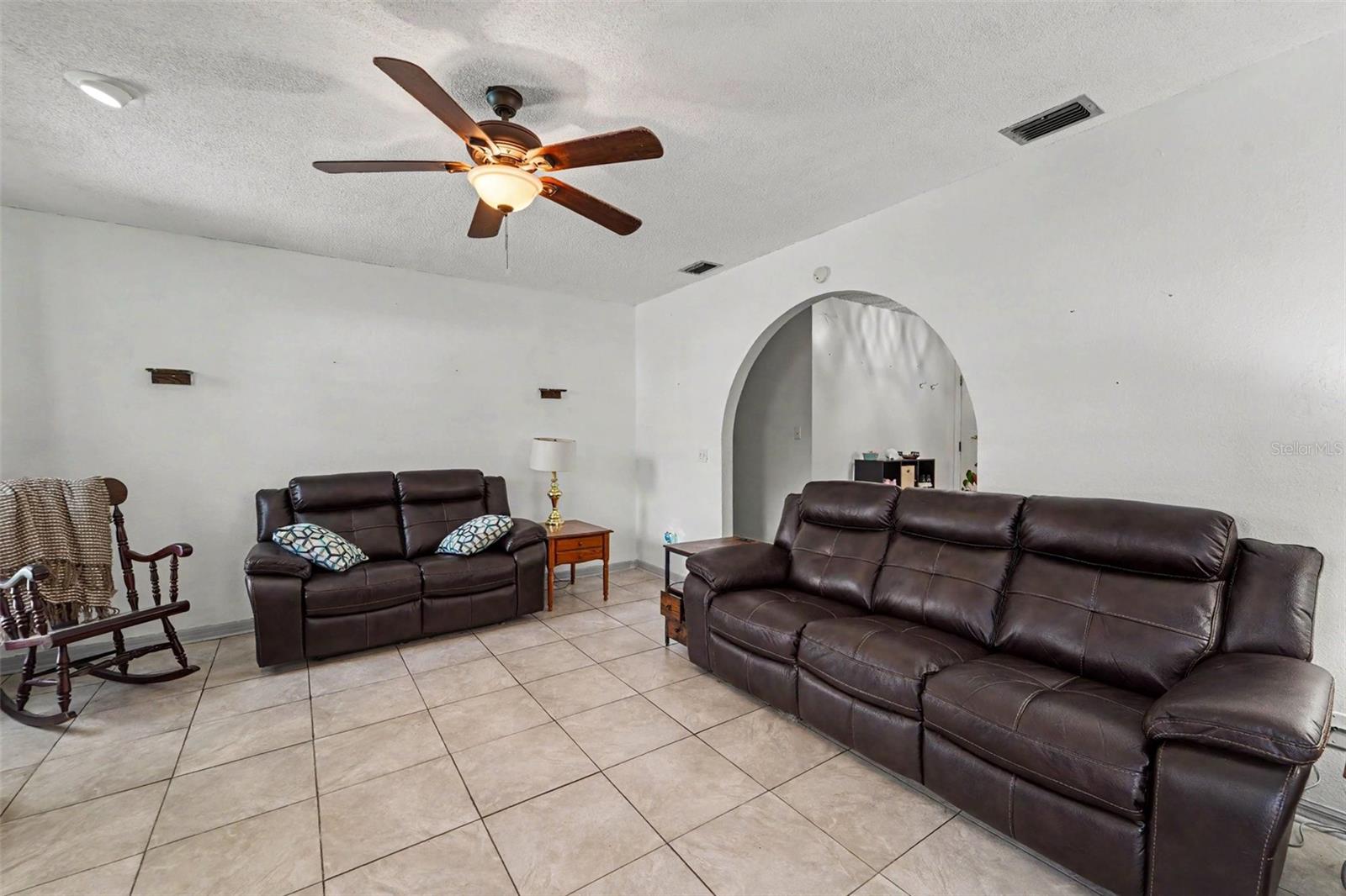 11022 SALT TREE DR