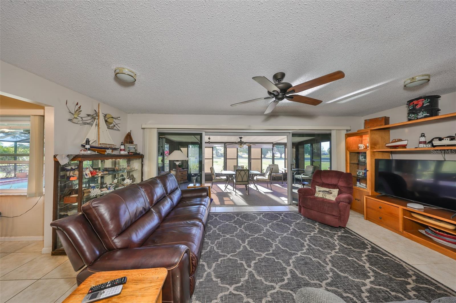672 ALLEGHENY DR