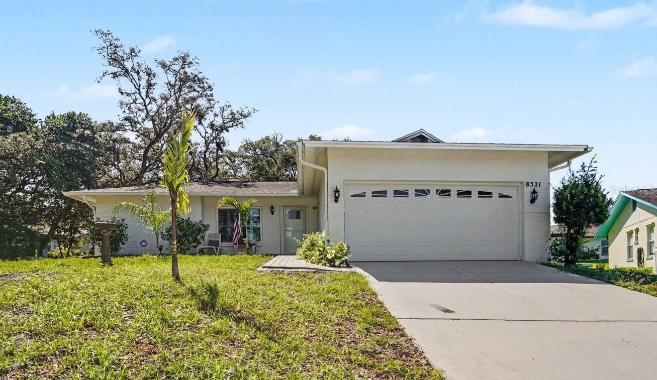 8521 Cedarview Ct, Port Richey