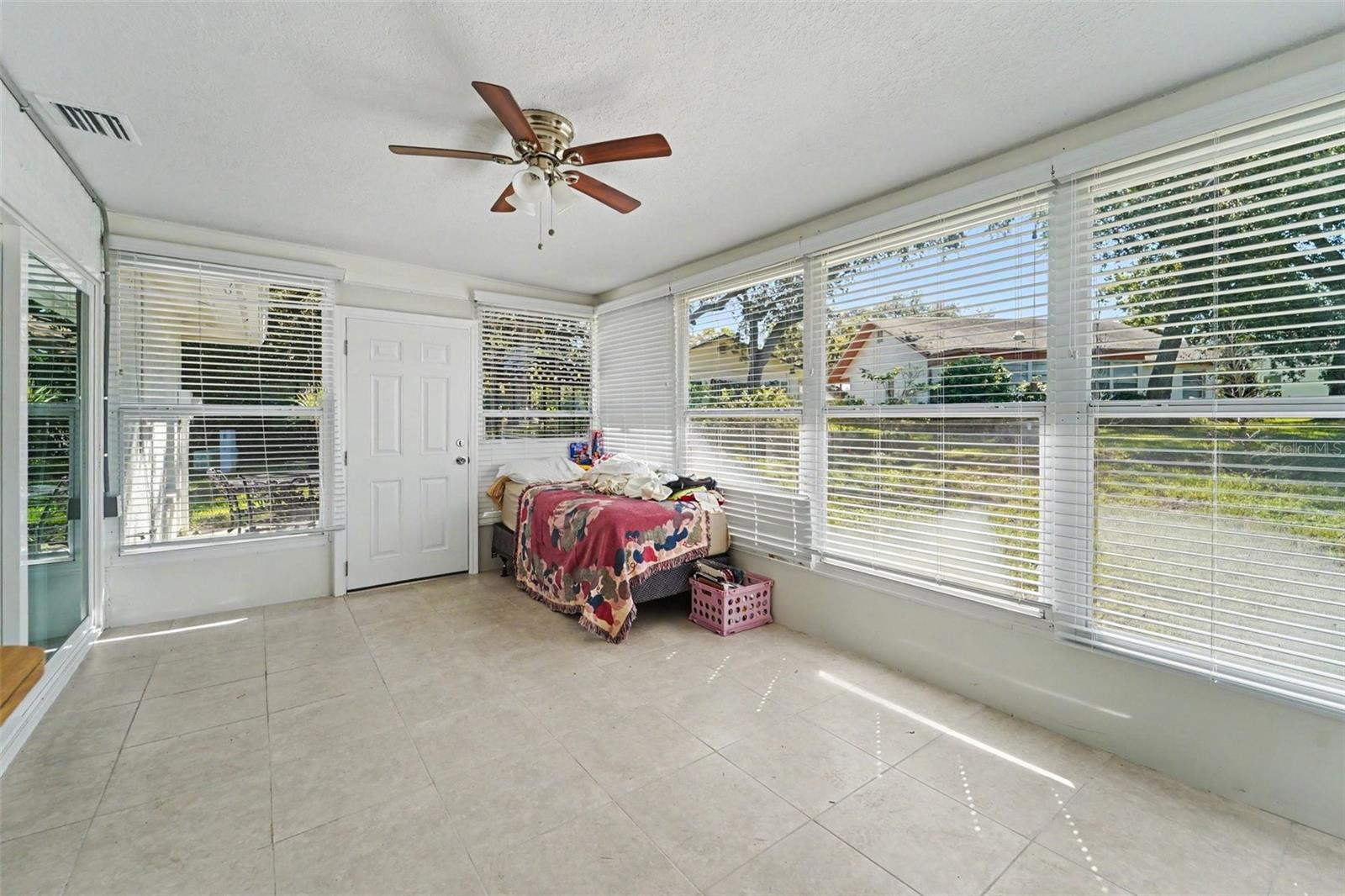 8521 CEDARVIEW CT
