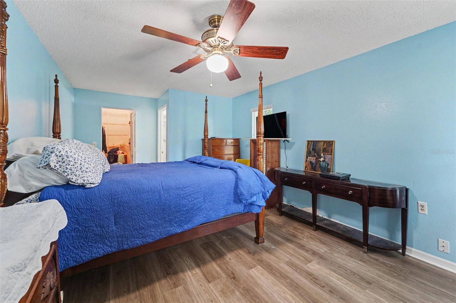 8521 CEDARVIEW CT