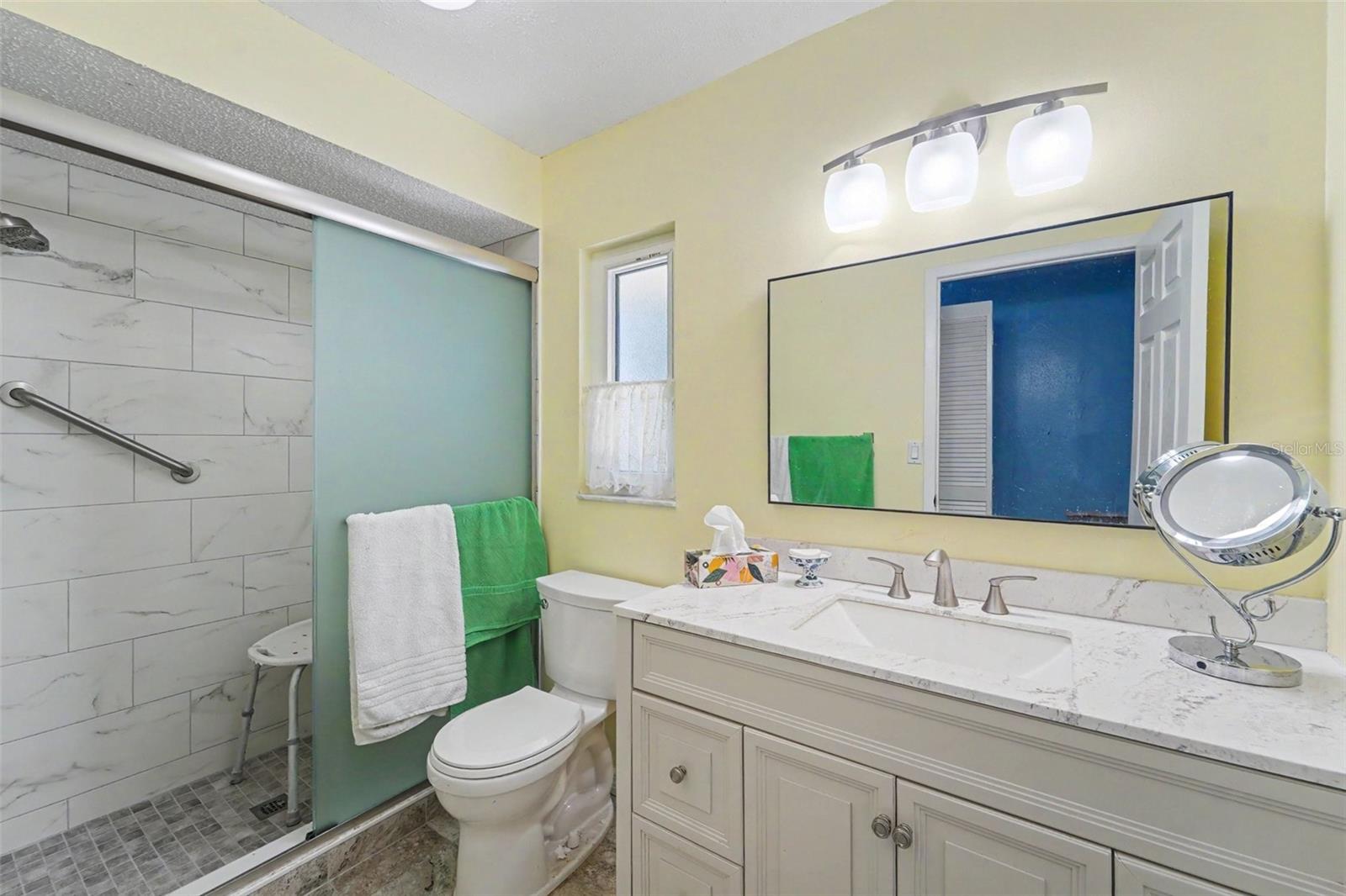 8521 CEDARVIEW CT
