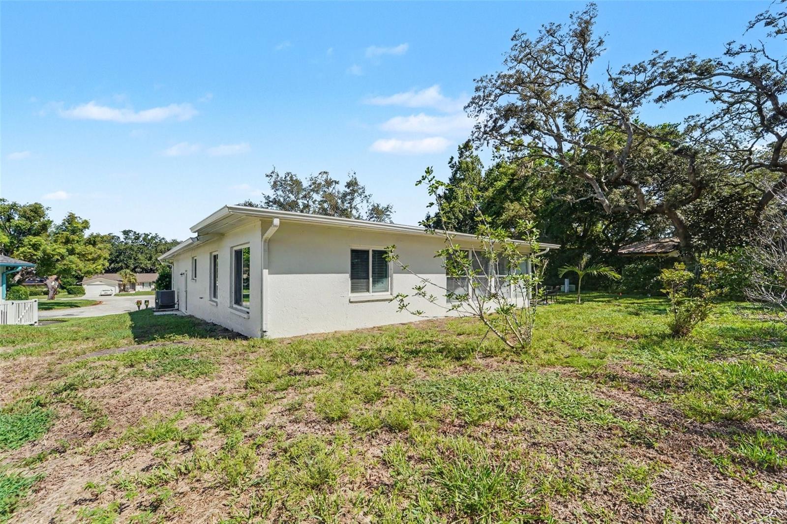 8521 CEDARVIEW CT