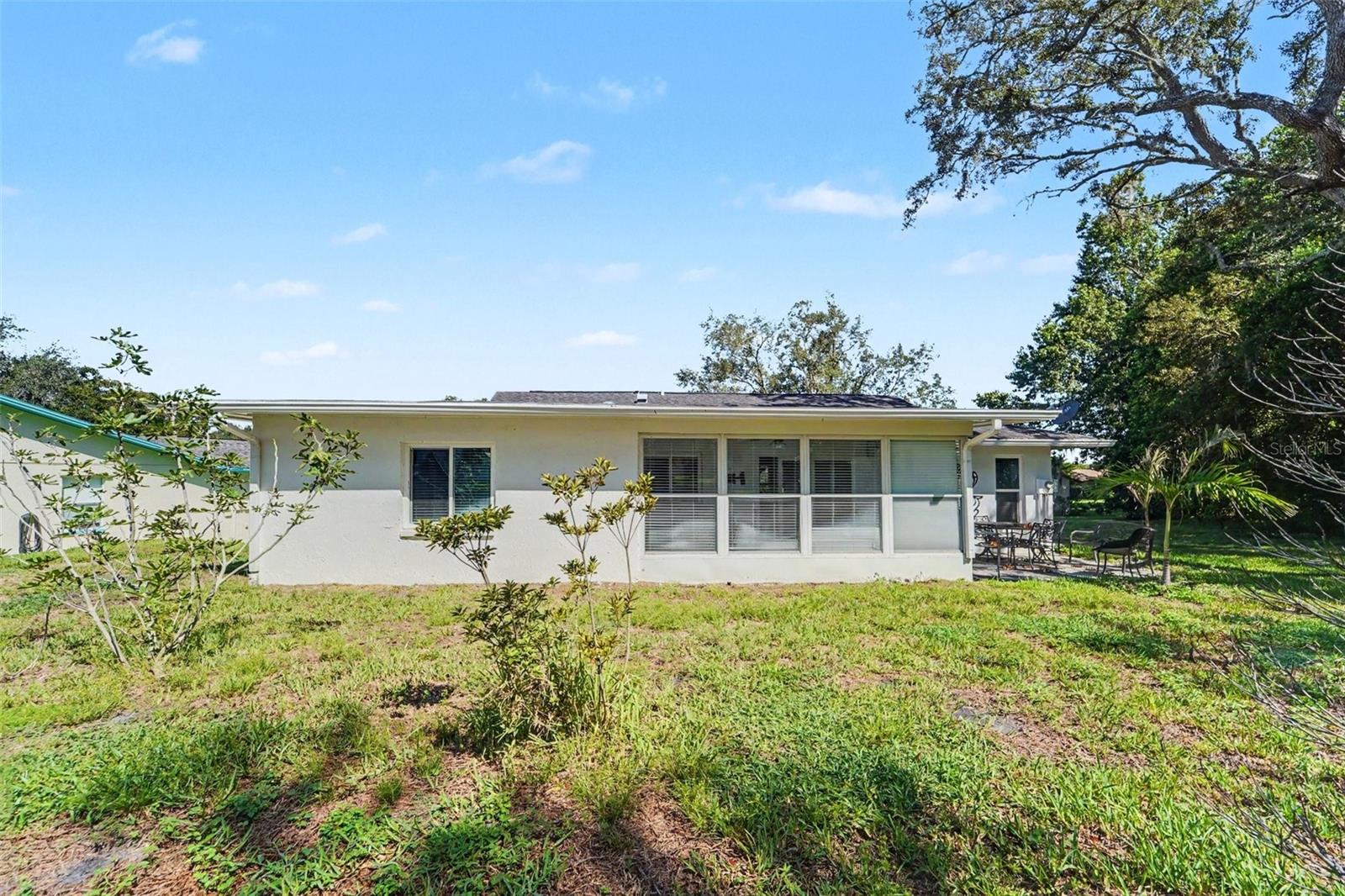 8521 CEDARVIEW CT
