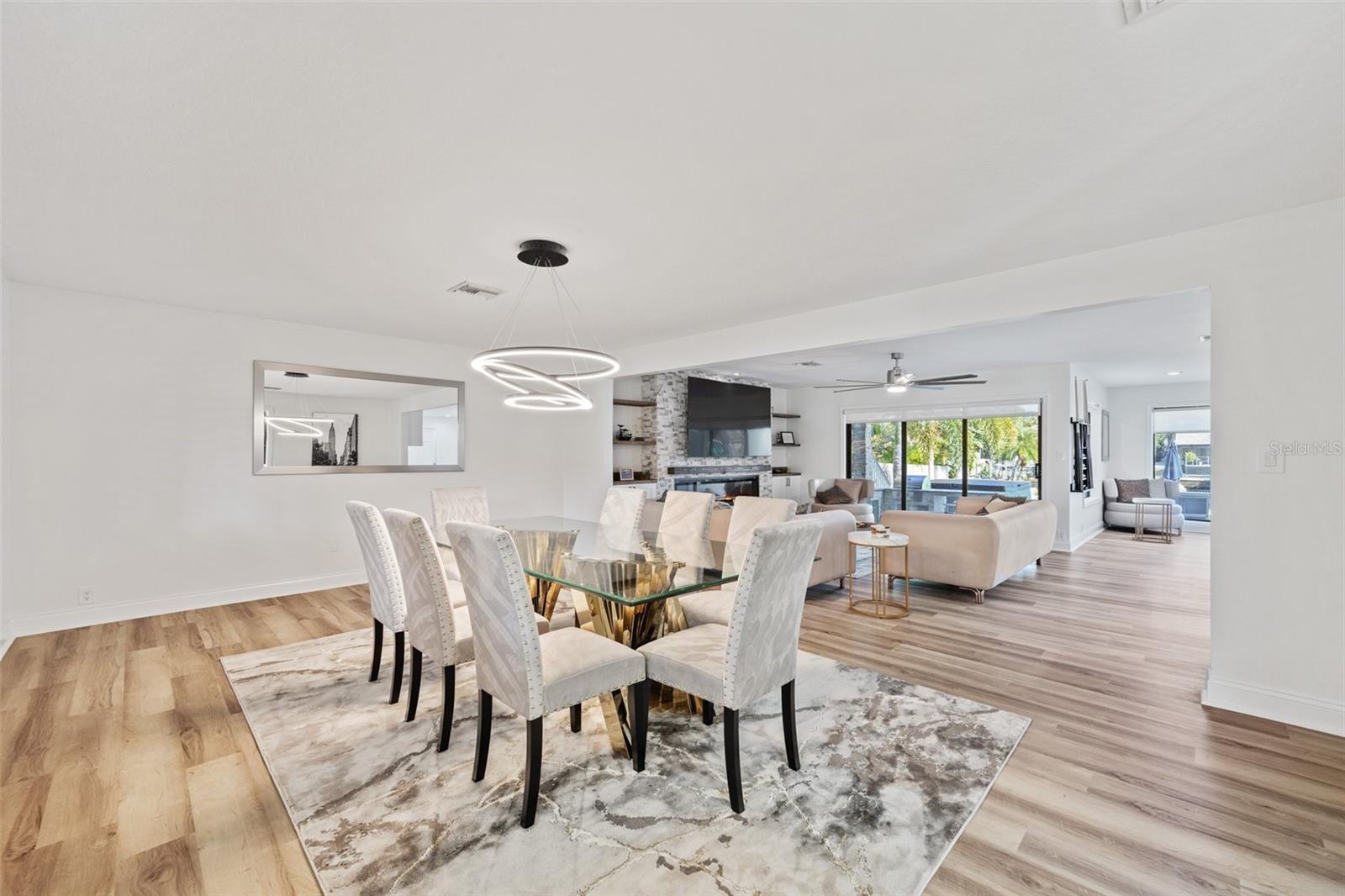 4213 DEEPWATER LN