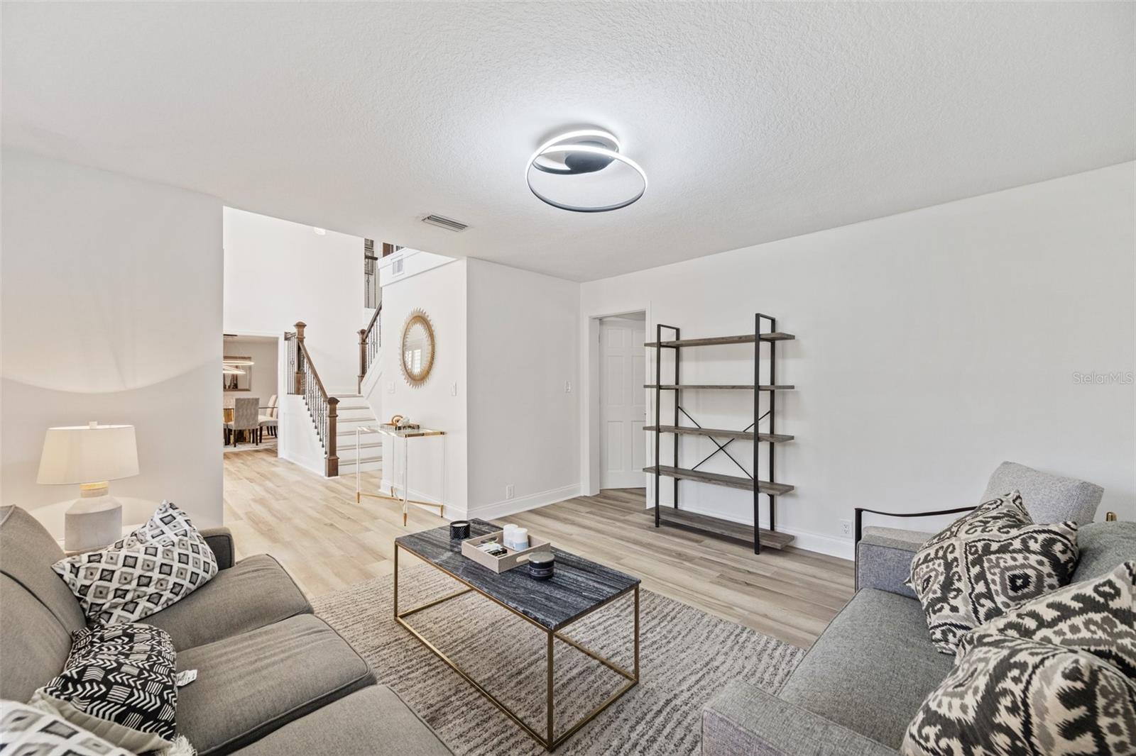4213 DEEPWATER LN