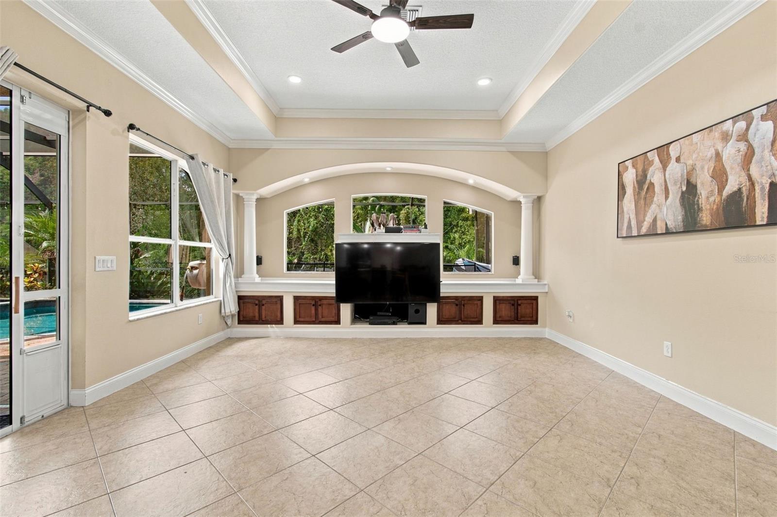 3339 DIAMOND FALLS CIR