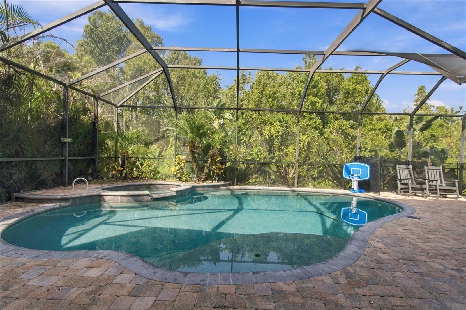 3339 DIAMOND FALLS CIR