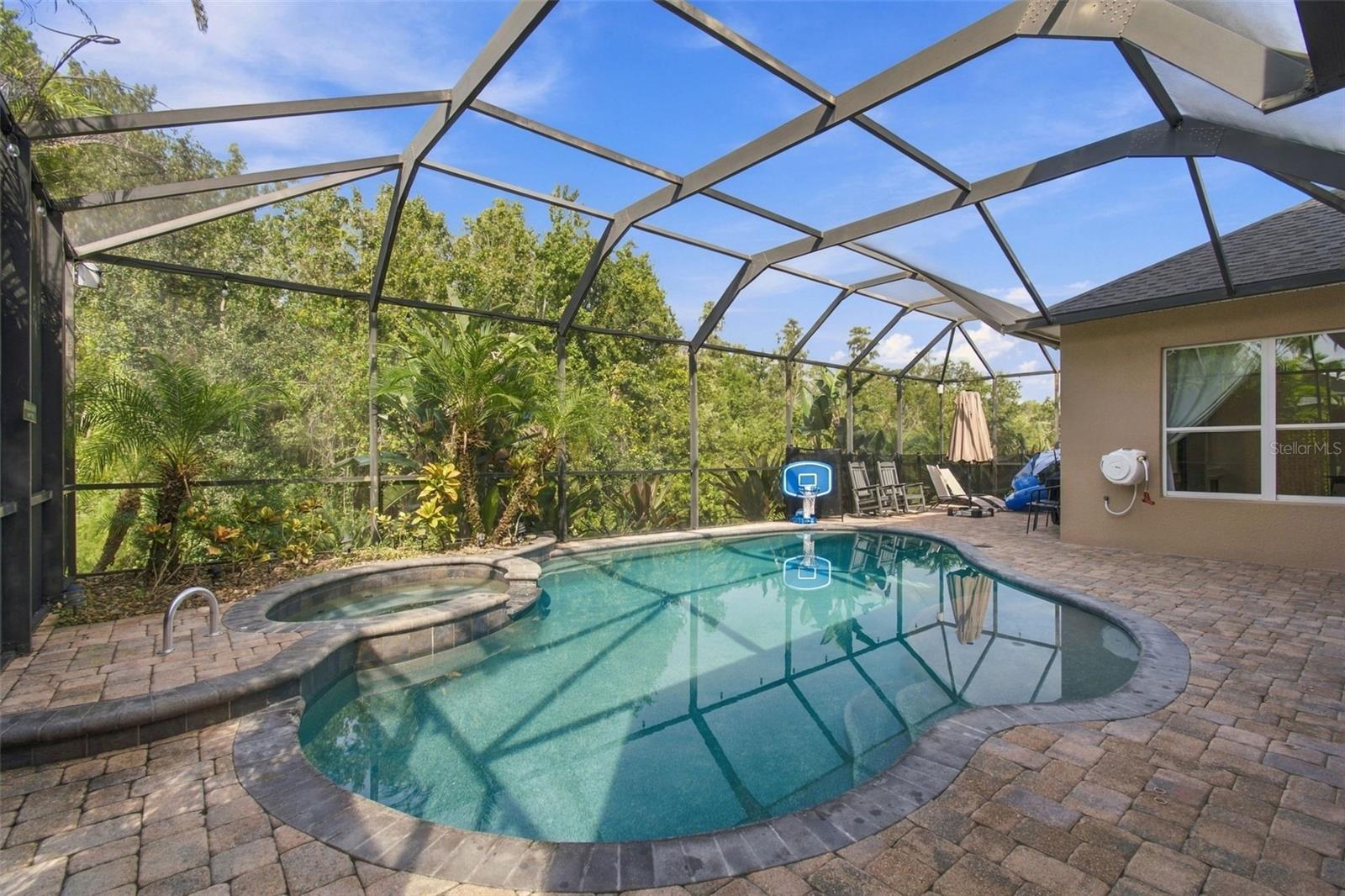 3339 DIAMOND FALLS CIR