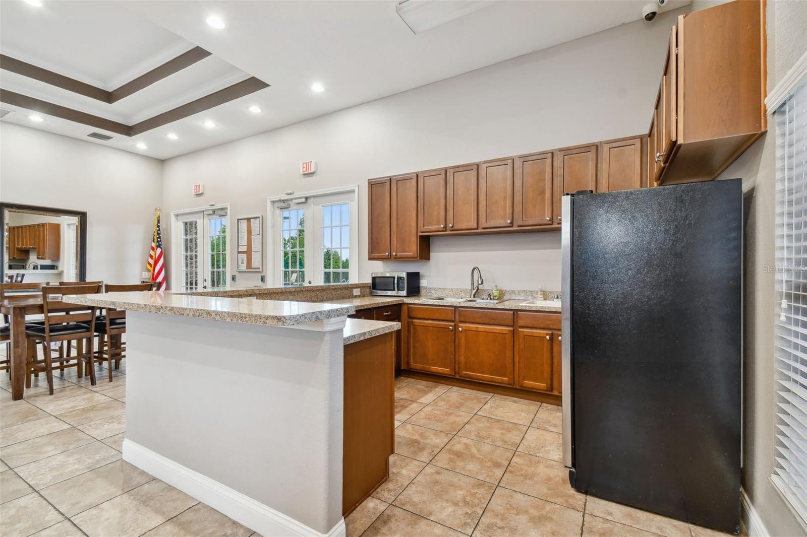 3339 DIAMOND FALLS CIR