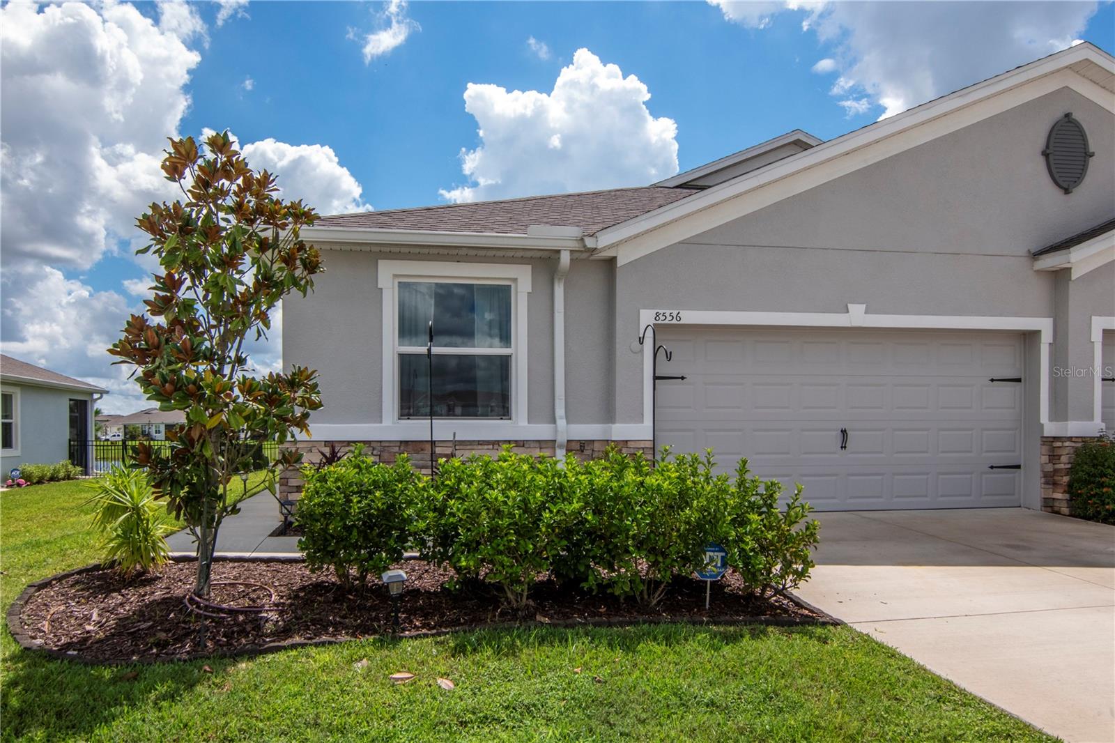 8556 BOLD CYPRESS LN