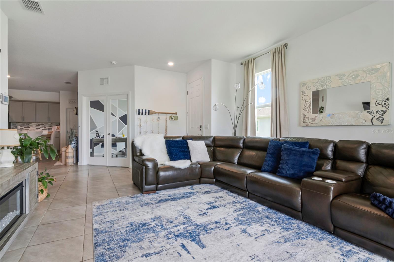 8556 BOLD CYPRESS LN