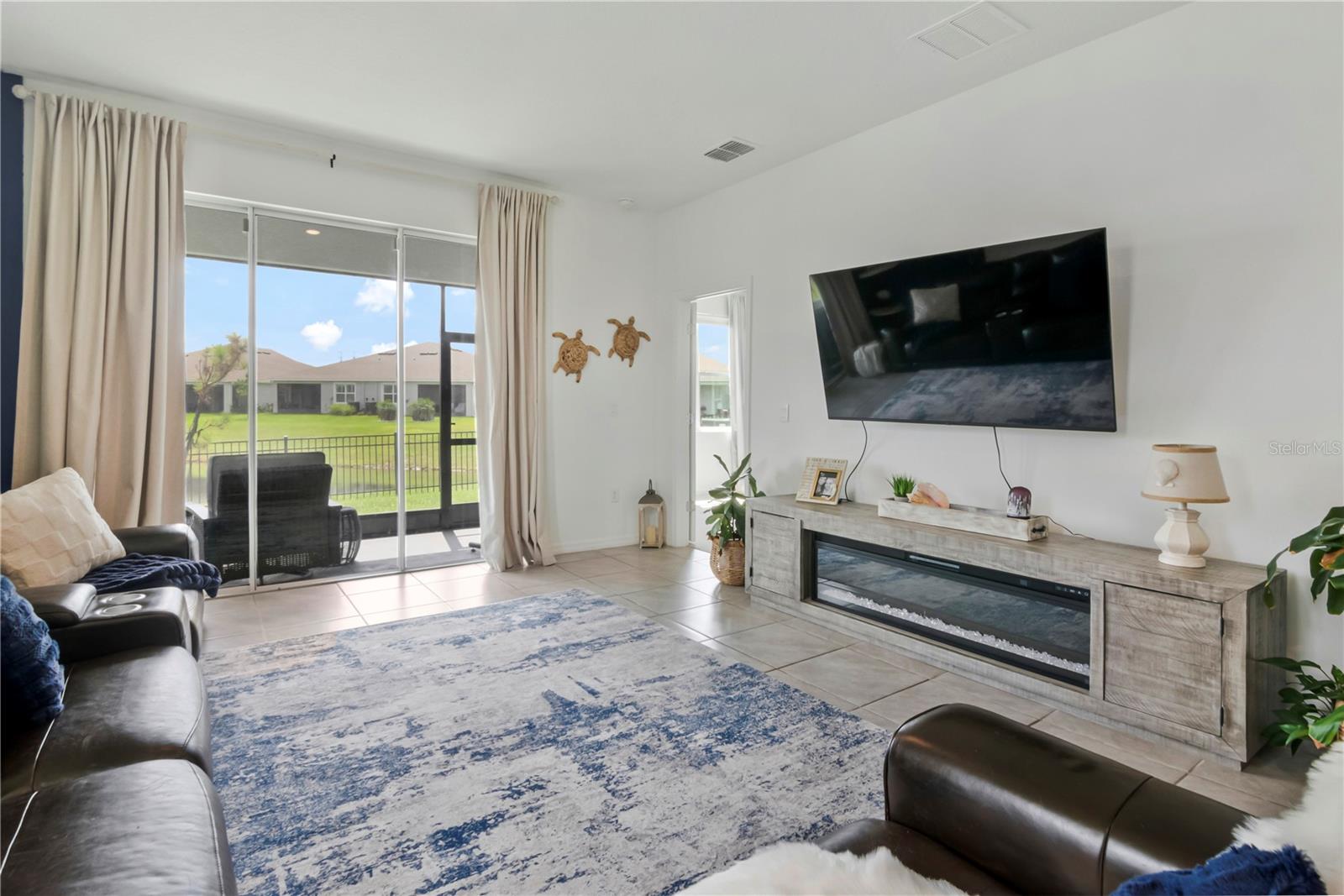 8556 BOLD CYPRESS LN