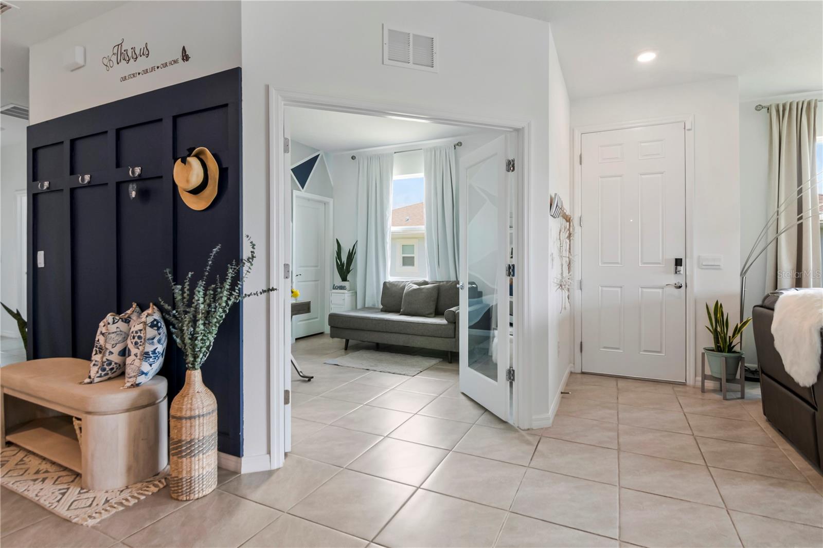 8556 BOLD CYPRESS LN