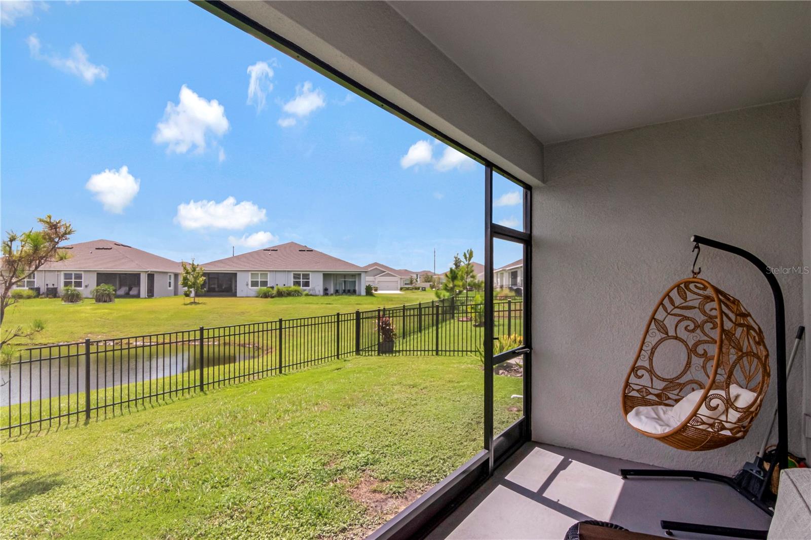 8556 BOLD CYPRESS LN