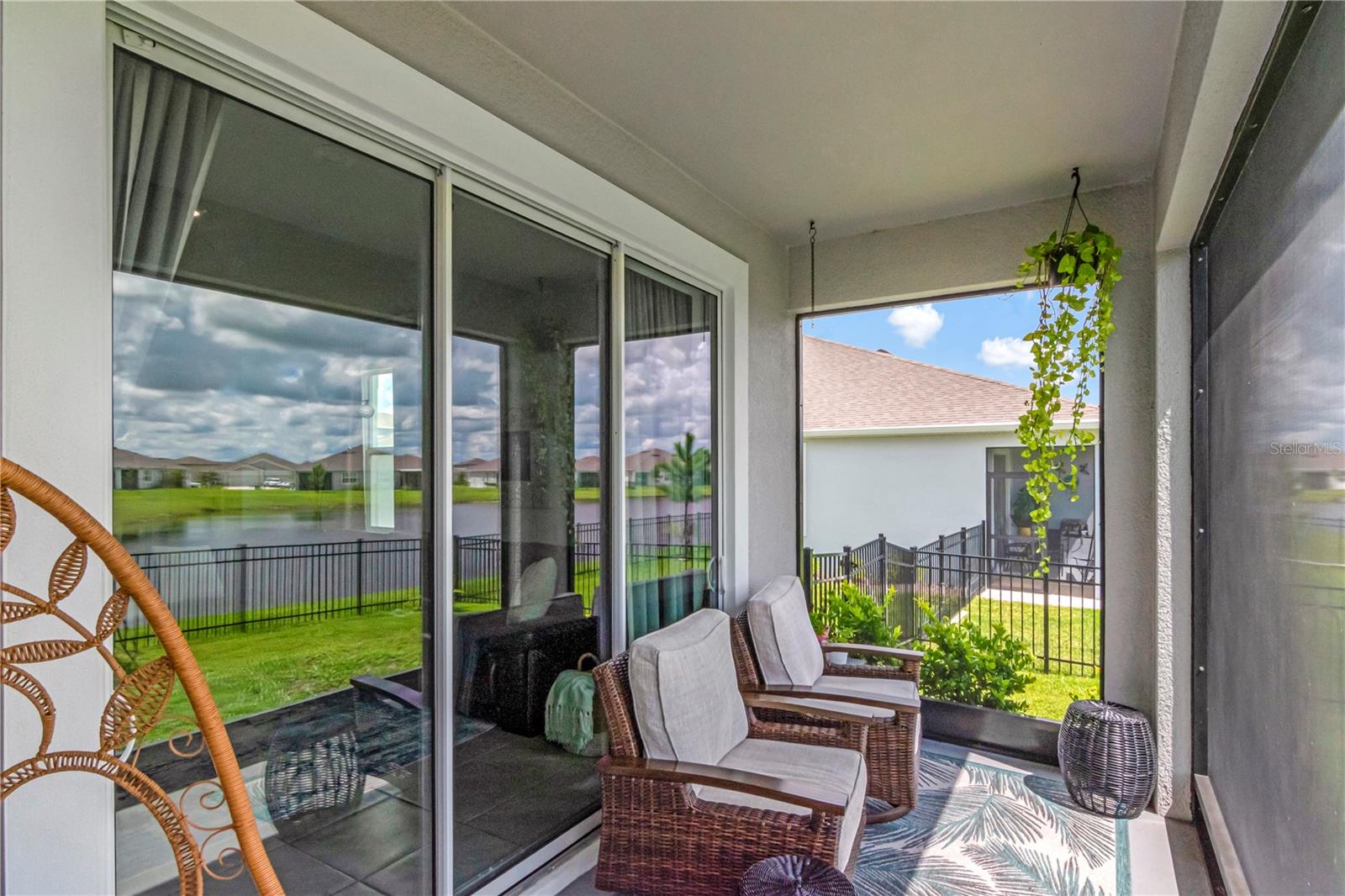8556 BOLD CYPRESS LN