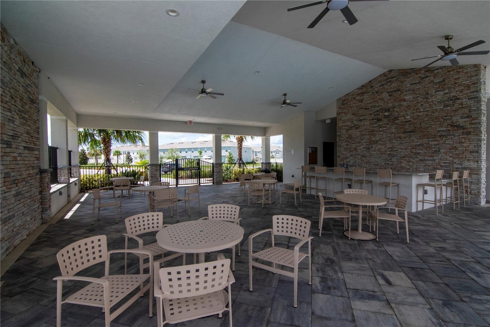 8556 BOLD CYPRESS LN