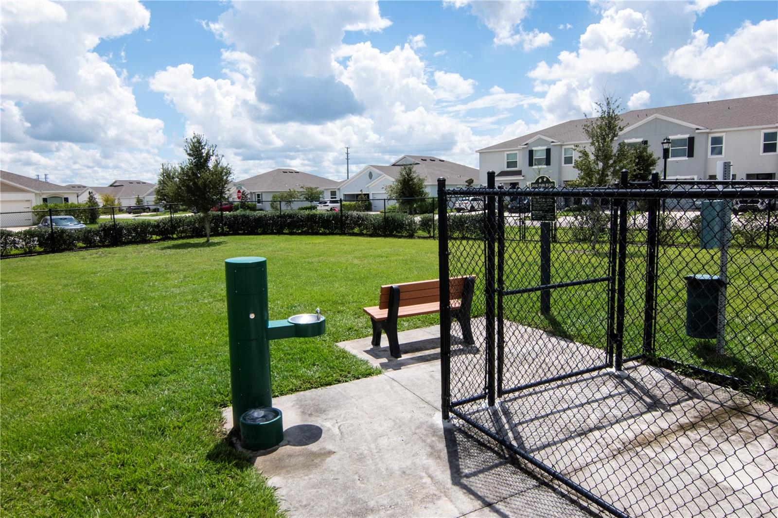 8556 BOLD CYPRESS LN