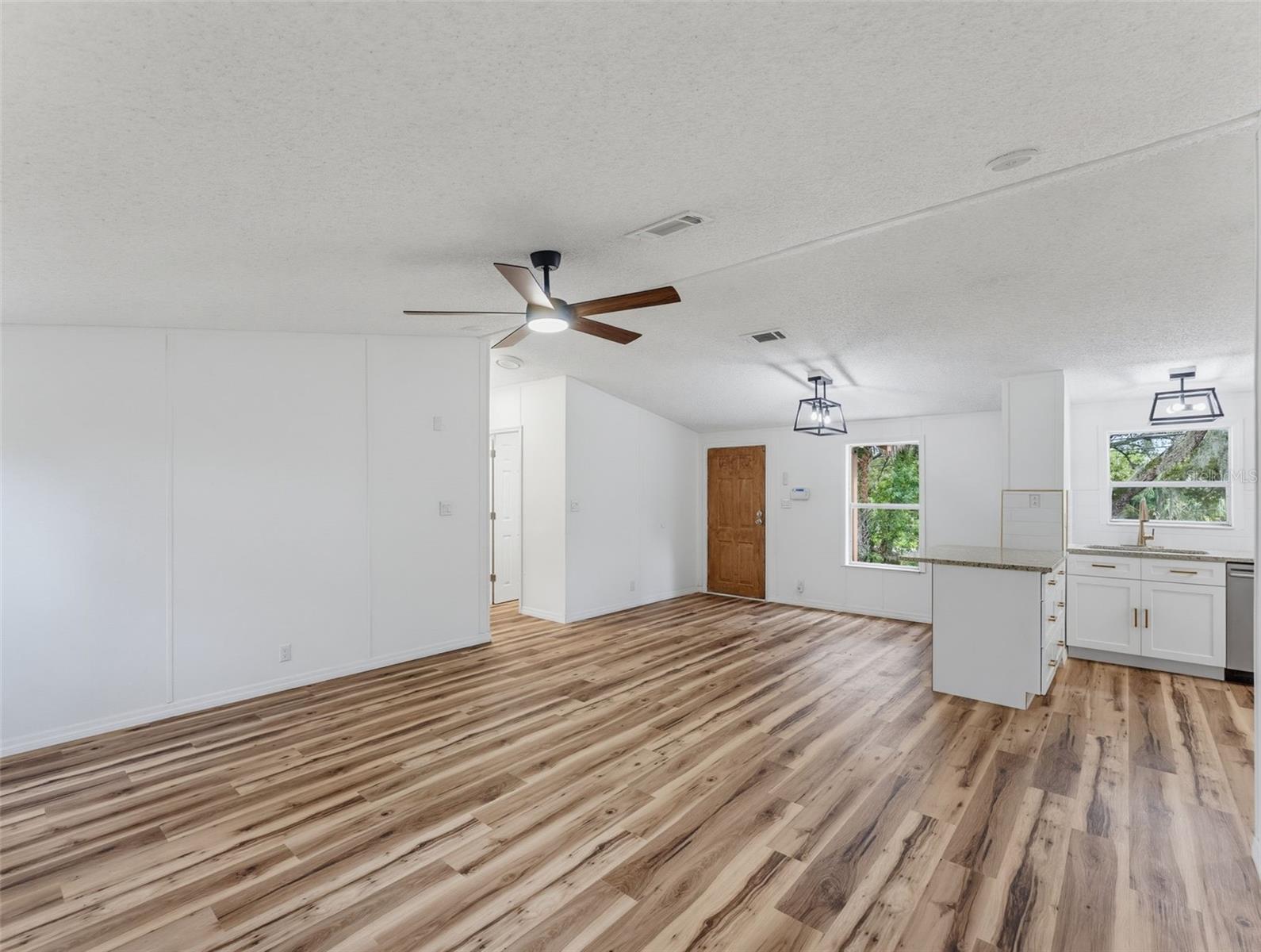9637 PASSAIC DR