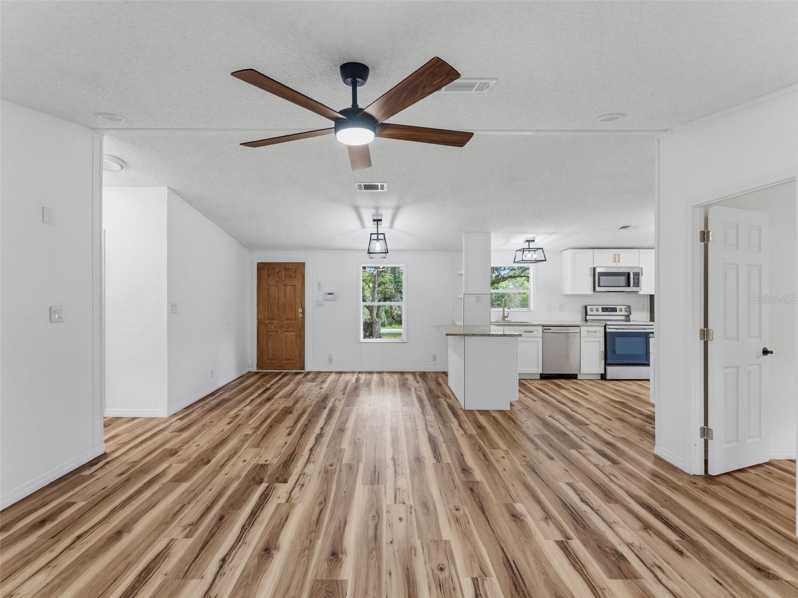9637 PASSAIC DR