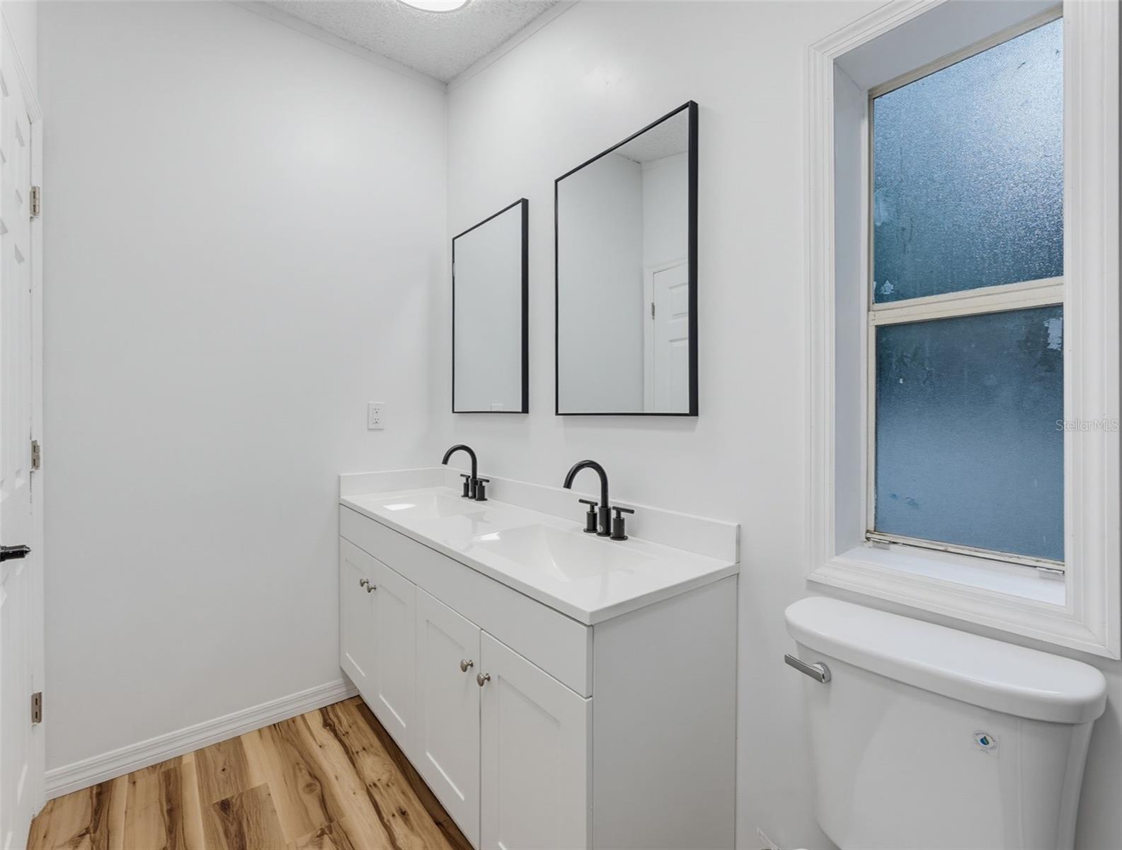 9637 PASSAIC DR