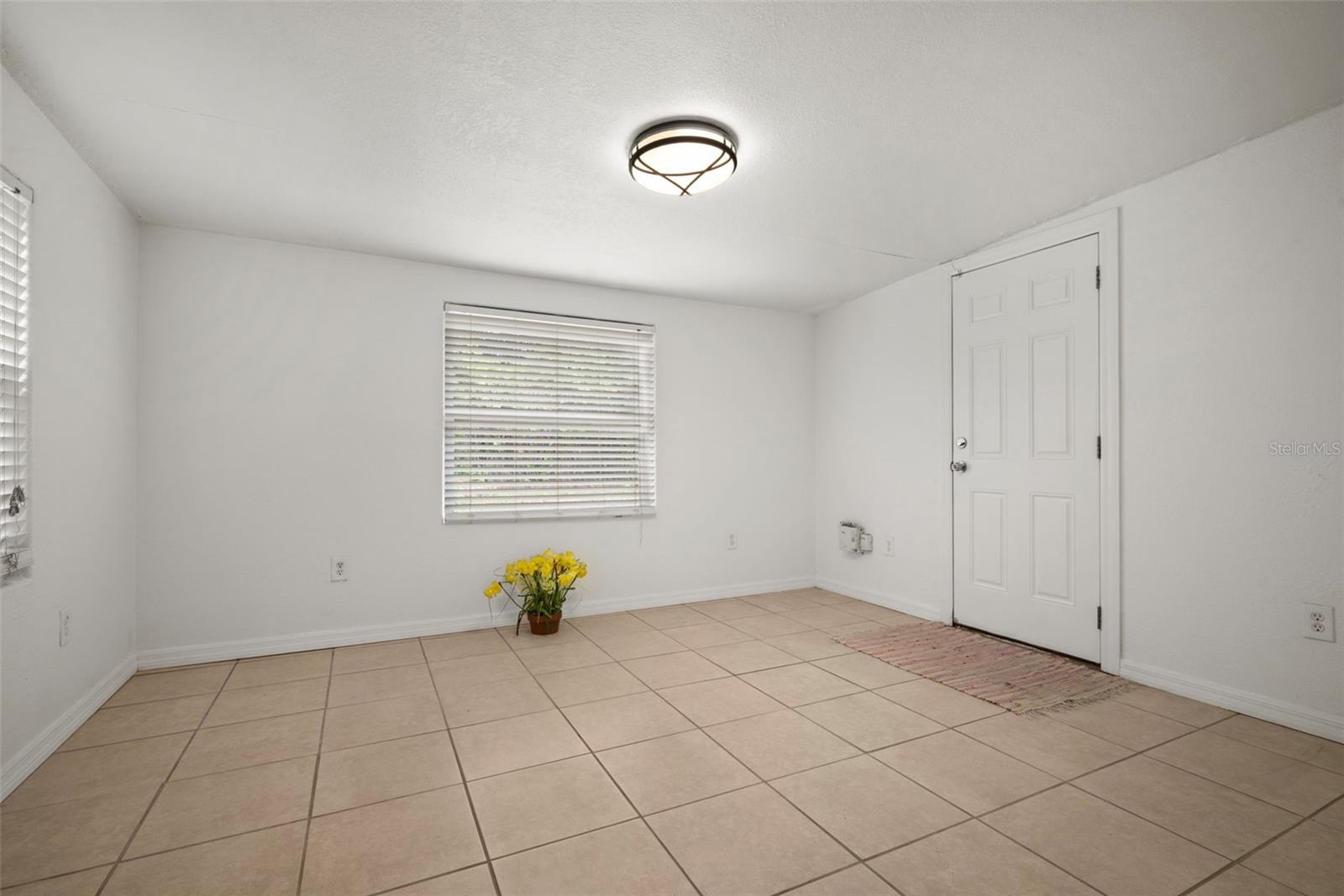 3438 KIMBERLY OAKS DR
