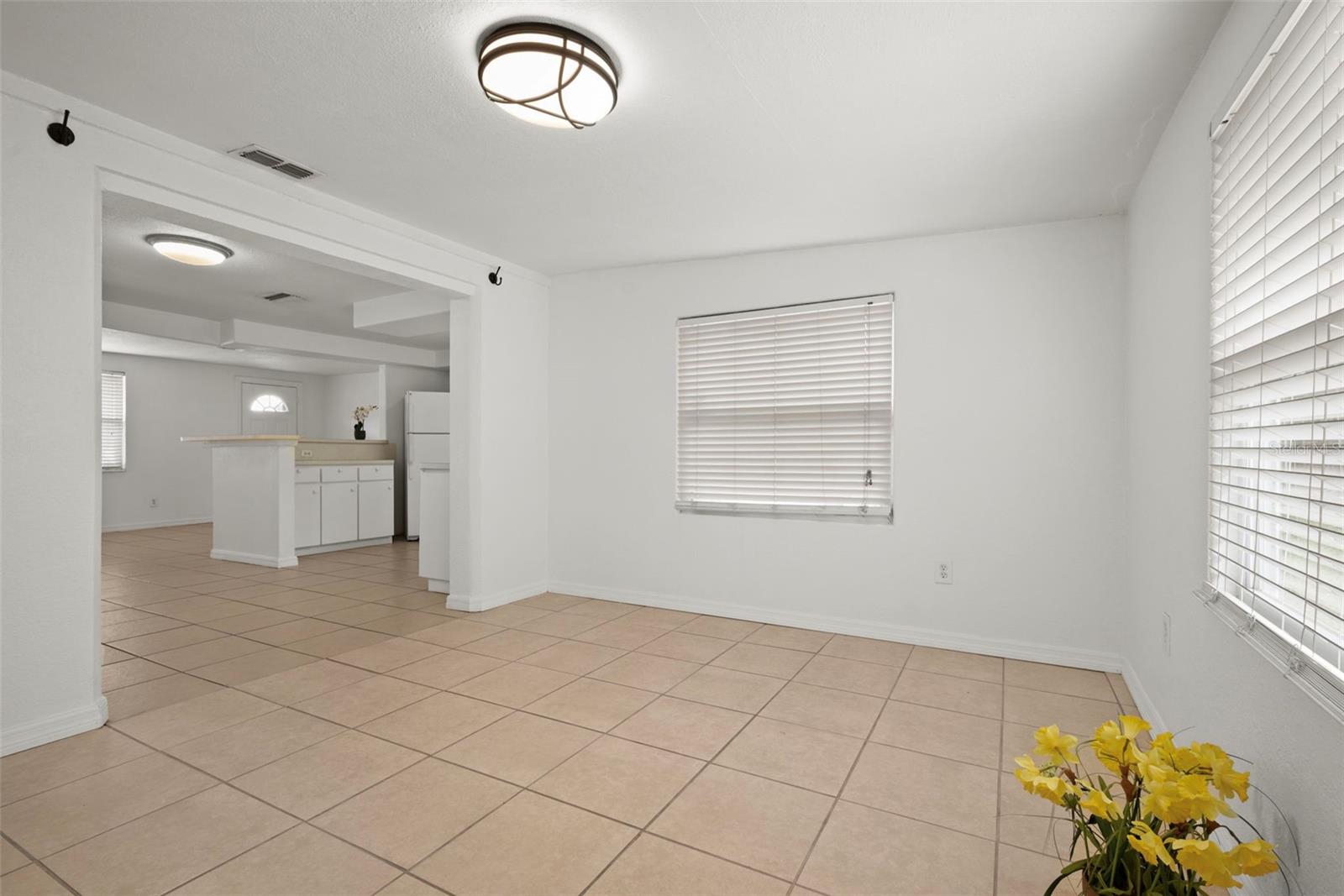 3438 KIMBERLY OAKS DR
