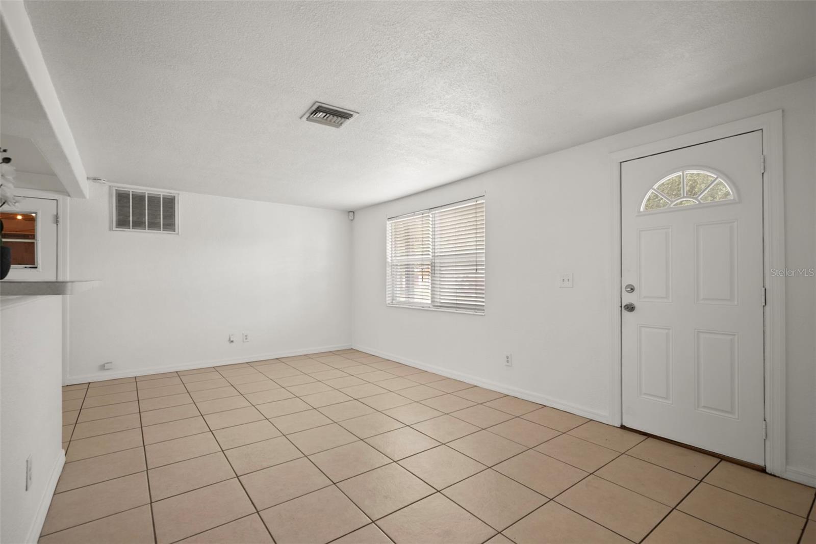 3438 KIMBERLY OAKS DR