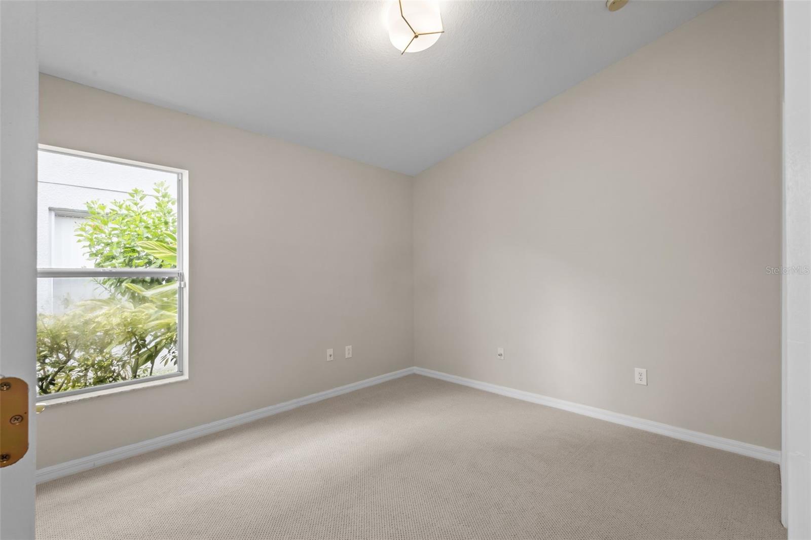 3326 BRENFORD PL
