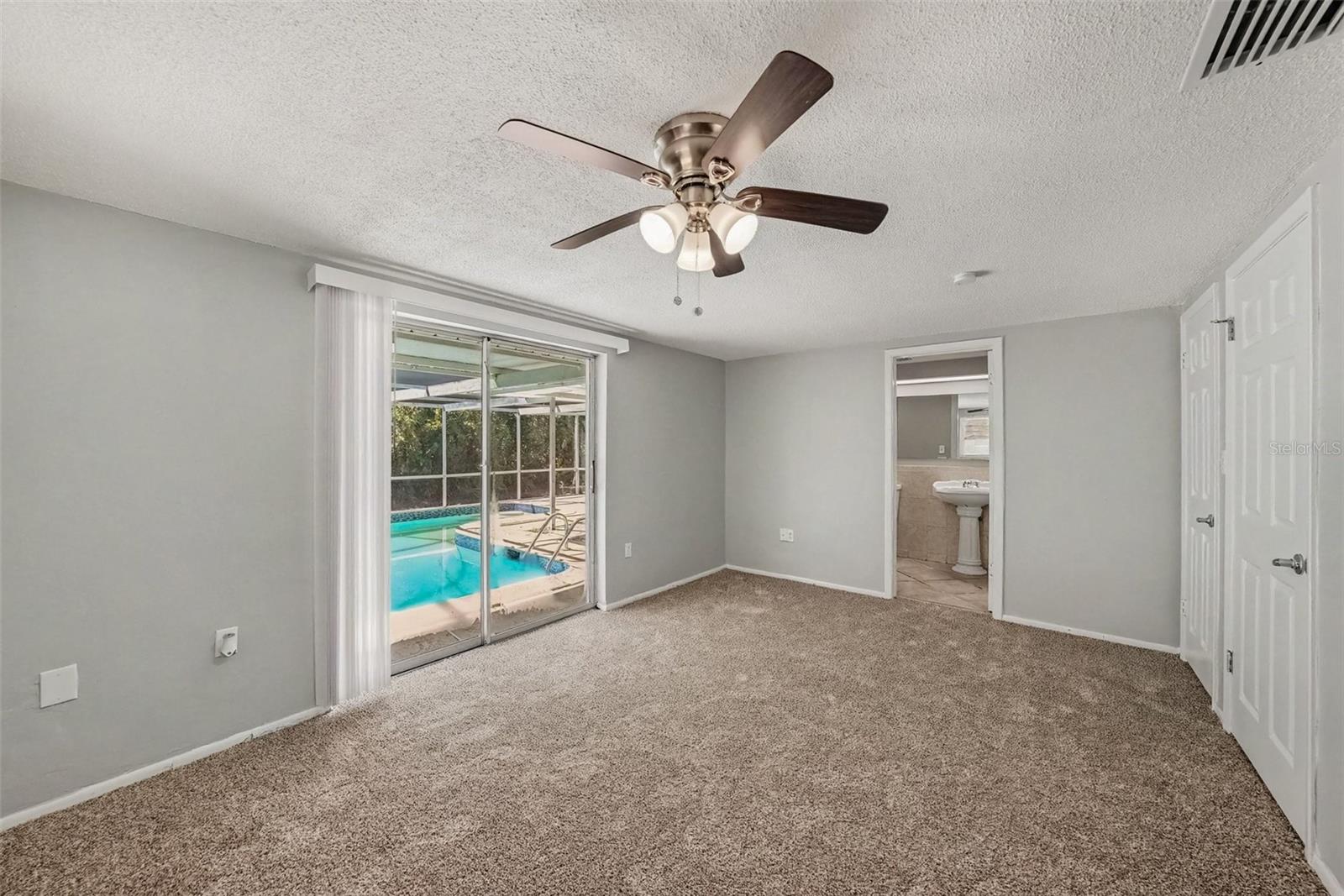 2641 FLINTWOOD DR