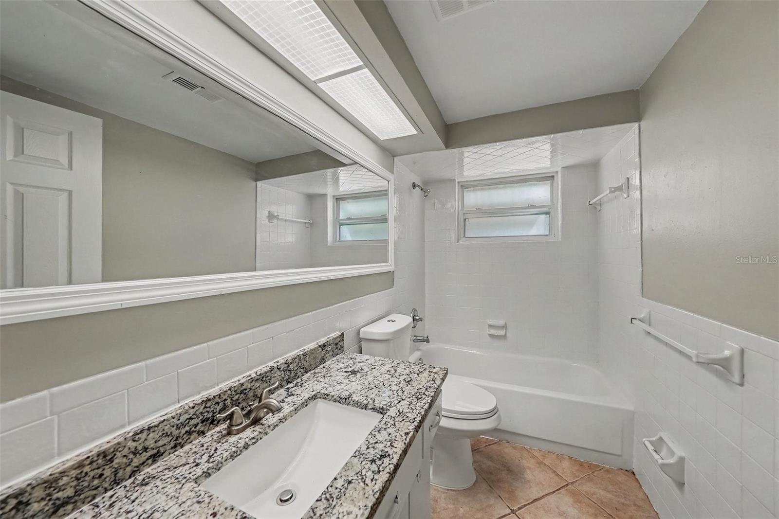 2641 FLINTWOOD DR