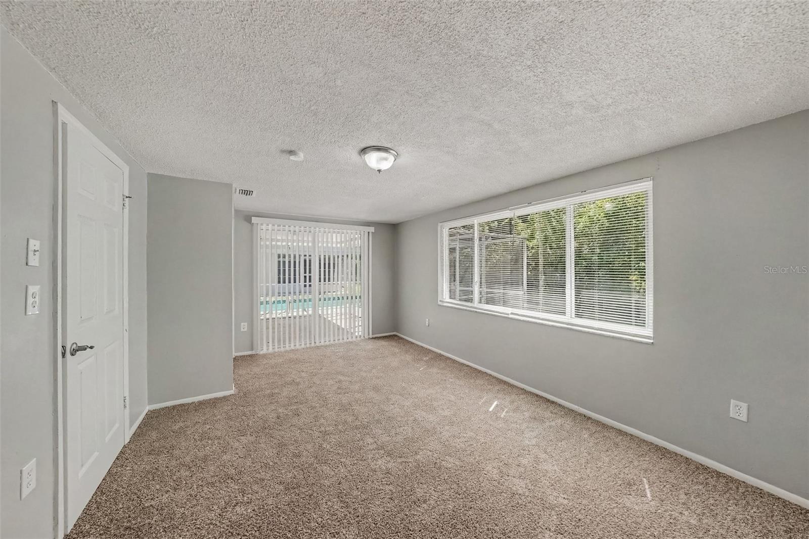 2641 FLINTWOOD DR