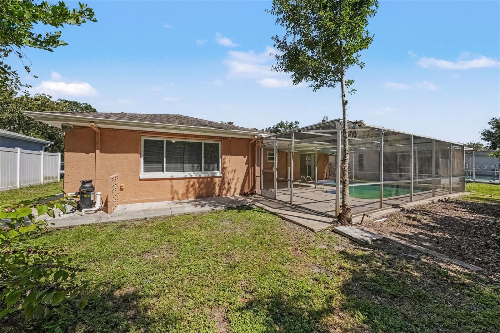2641 FLINTWOOD DR