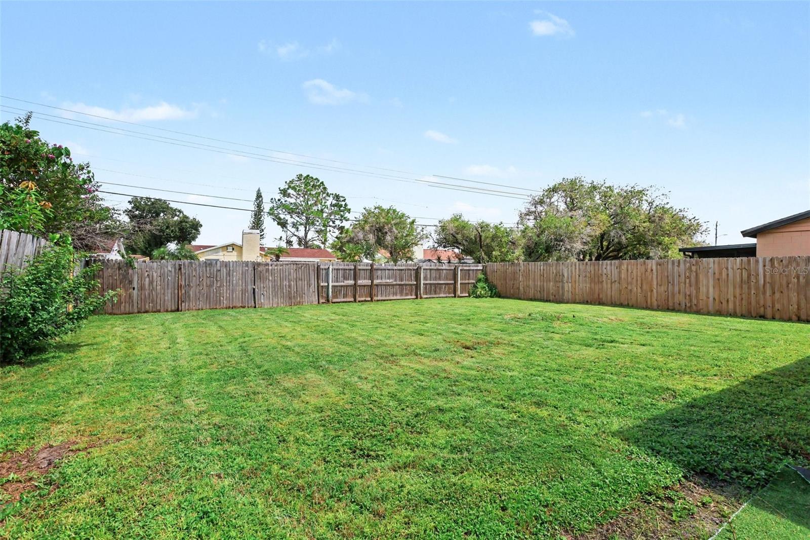 1019 AXLEWOOD CIR