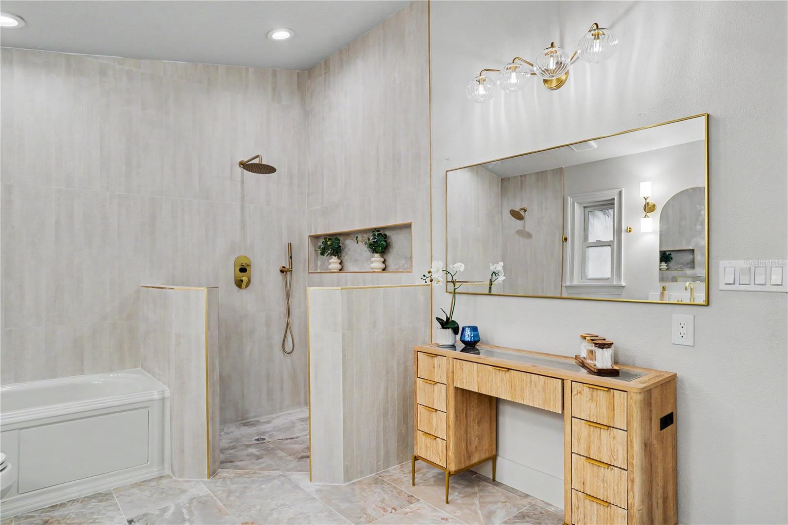 12511 PALOMINO CT