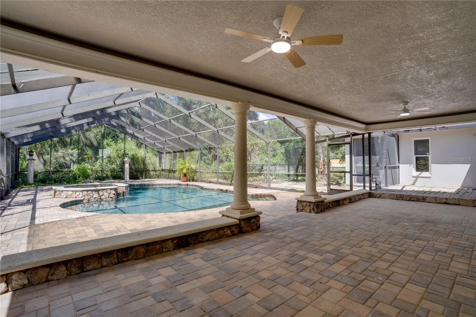 12511 PALOMINO CT