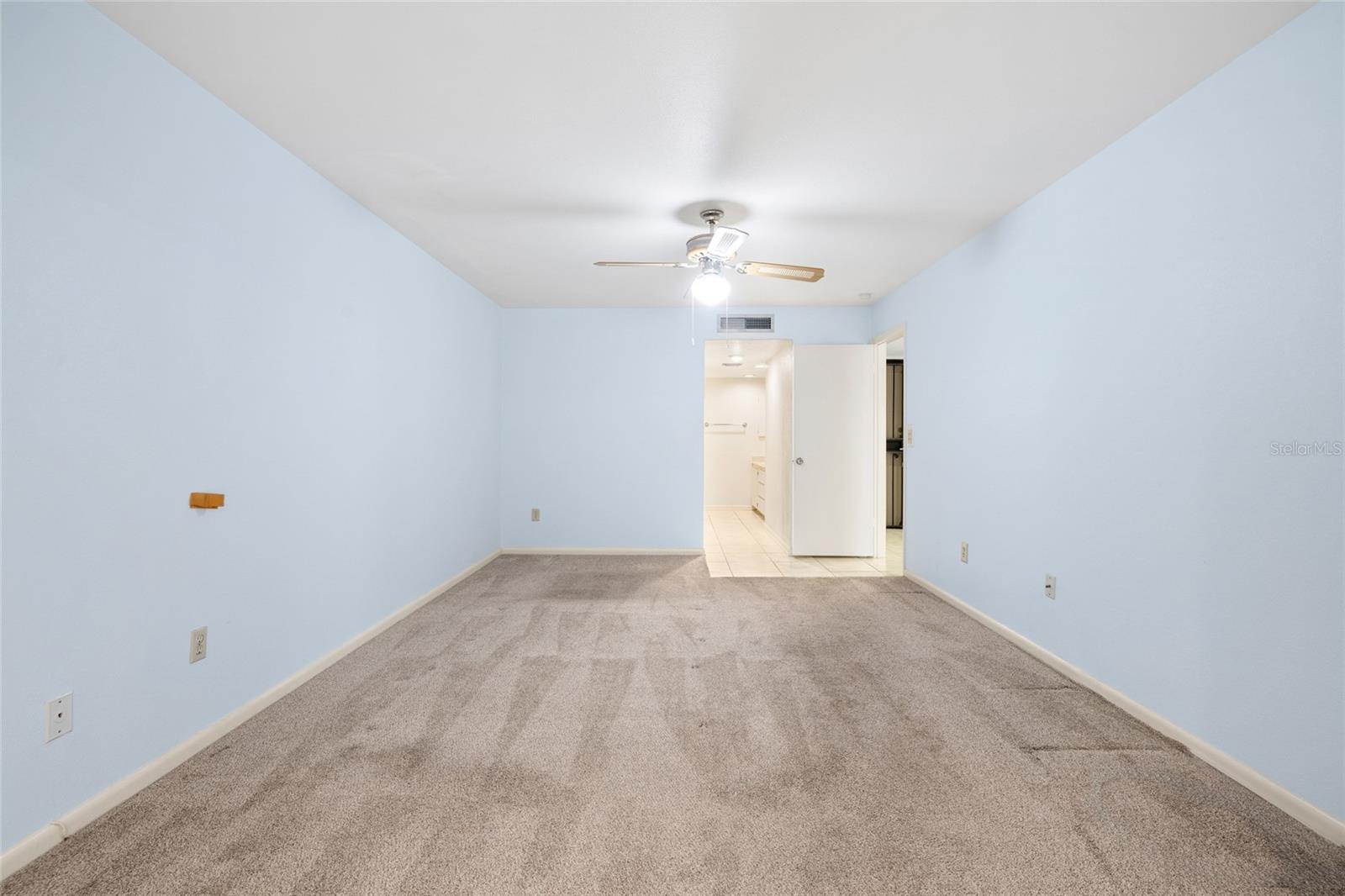 14225 CYPRESS CIR #14225